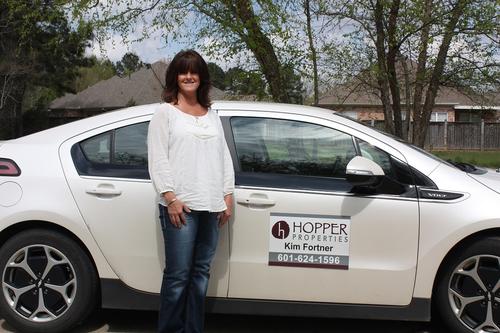 kim fortner march ambassador of the month pearl chamber of commerce
